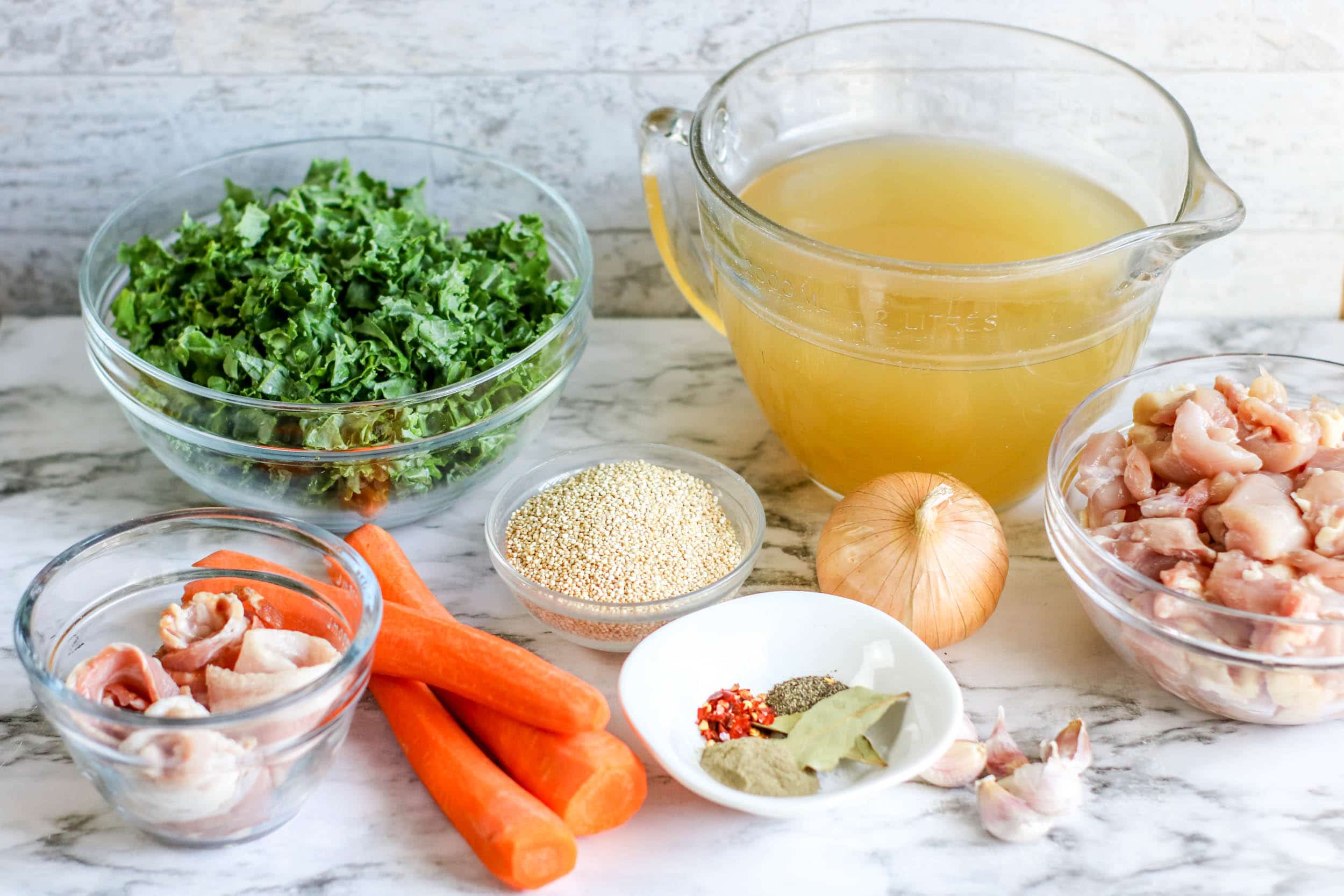 chicken kale quinoa soup ingredients